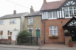 High Street, Eaton Bray, Dunstable, Bedfordshire, LU6 2DP