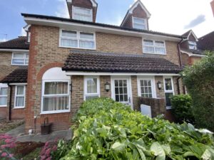 School Lane, Eaton Bray, Dunstable, Bedfordshire, LU6 2HQ