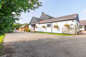 Model Farm, Rossway, Berkhamsted, Hertfordshire, HP4 3UD