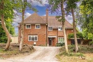Langley Hill, Kings Langley, Hertfordshire, WD4 9HQ